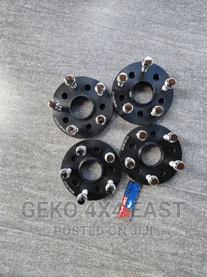 Volkswagen Golf, Passat, New Beetle 5x100 5x112 57.1-20mm