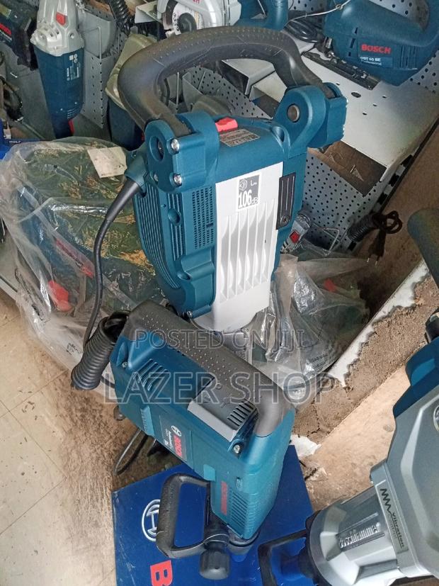 Bosch Electric Jack Hammer - thumbnail 3