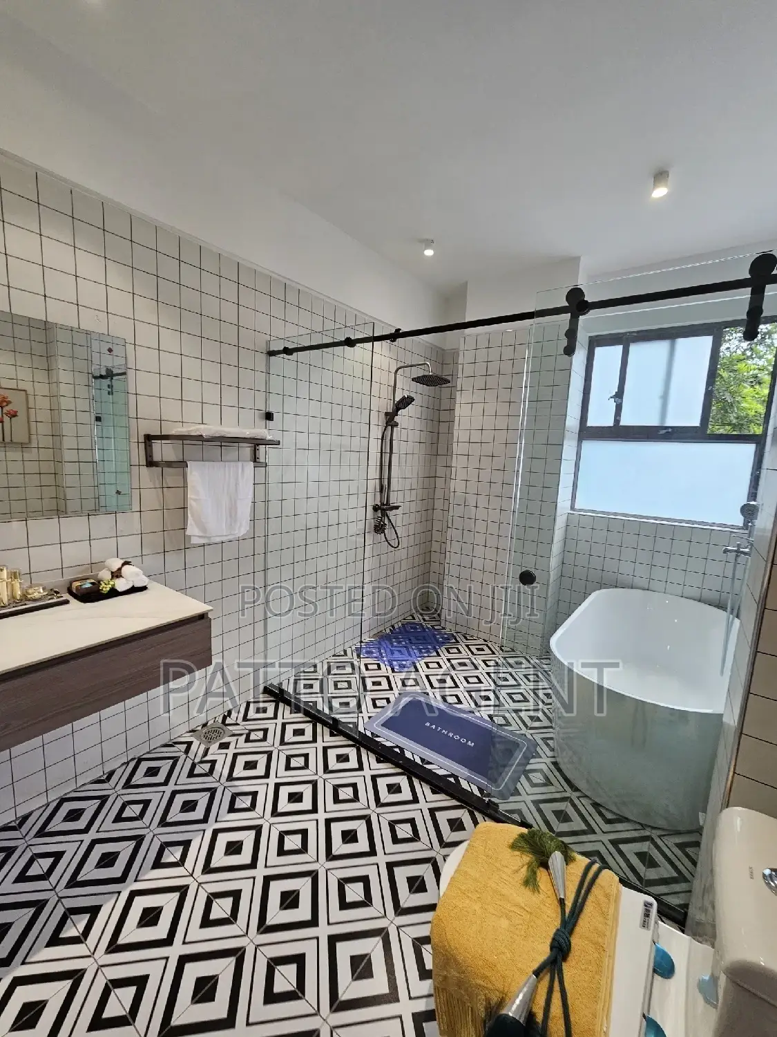 4bdrm Apartment in Plus A Dsq, Kileleshwa for sale
