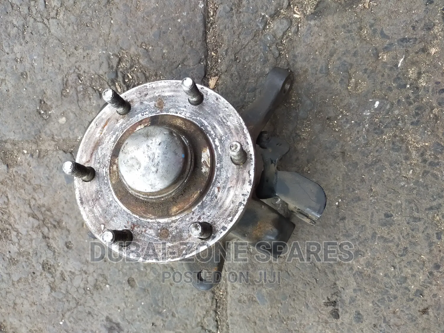 Pajero Shogun 2014-2021 Steering Knuckle/Stopper Axle.