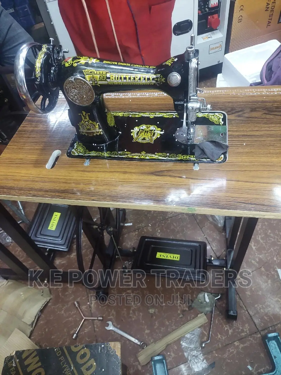 Imported Table Butterfly Sewing Machine