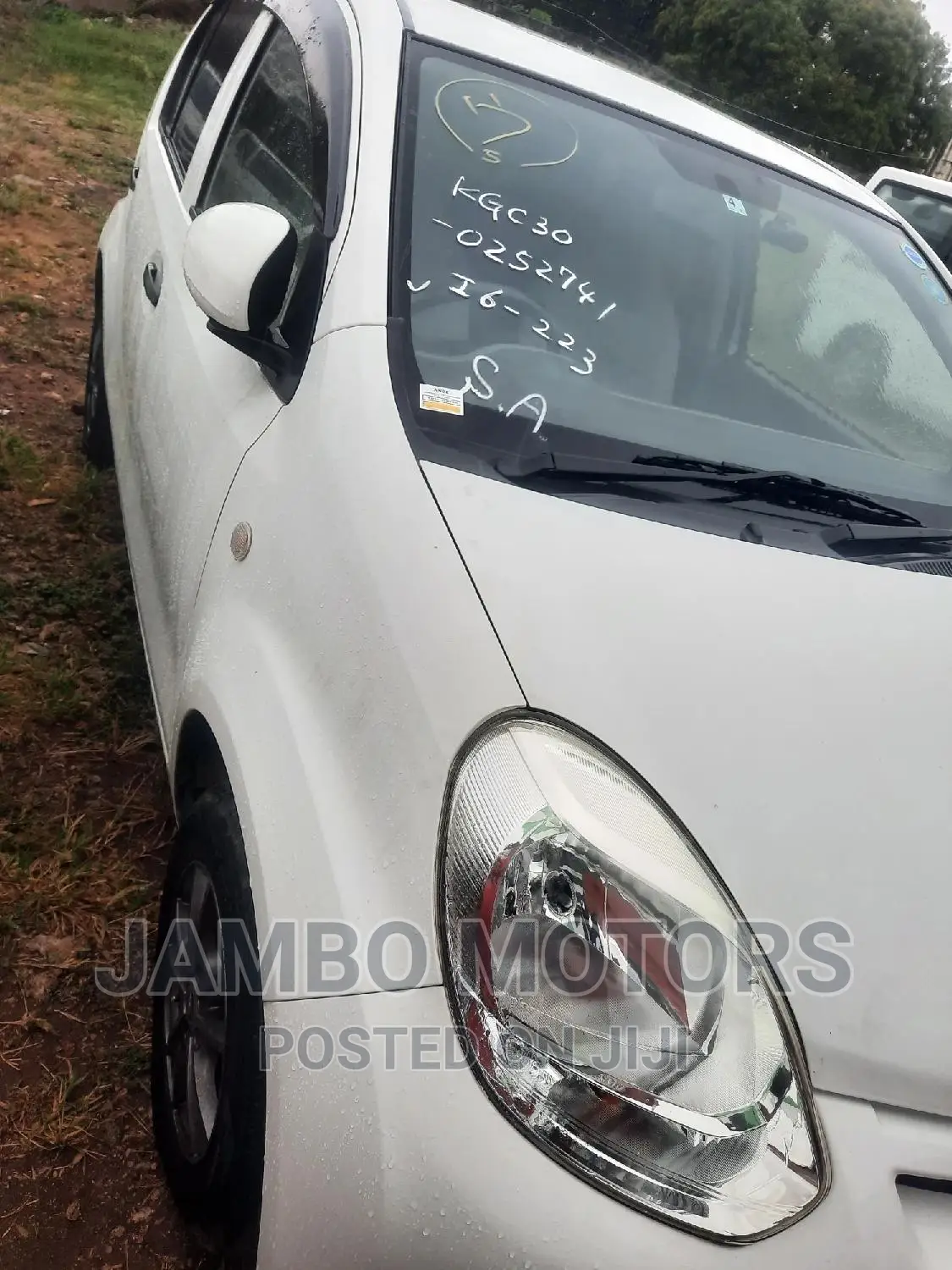 Toyota Passo 1.0 FWD 2015 White
