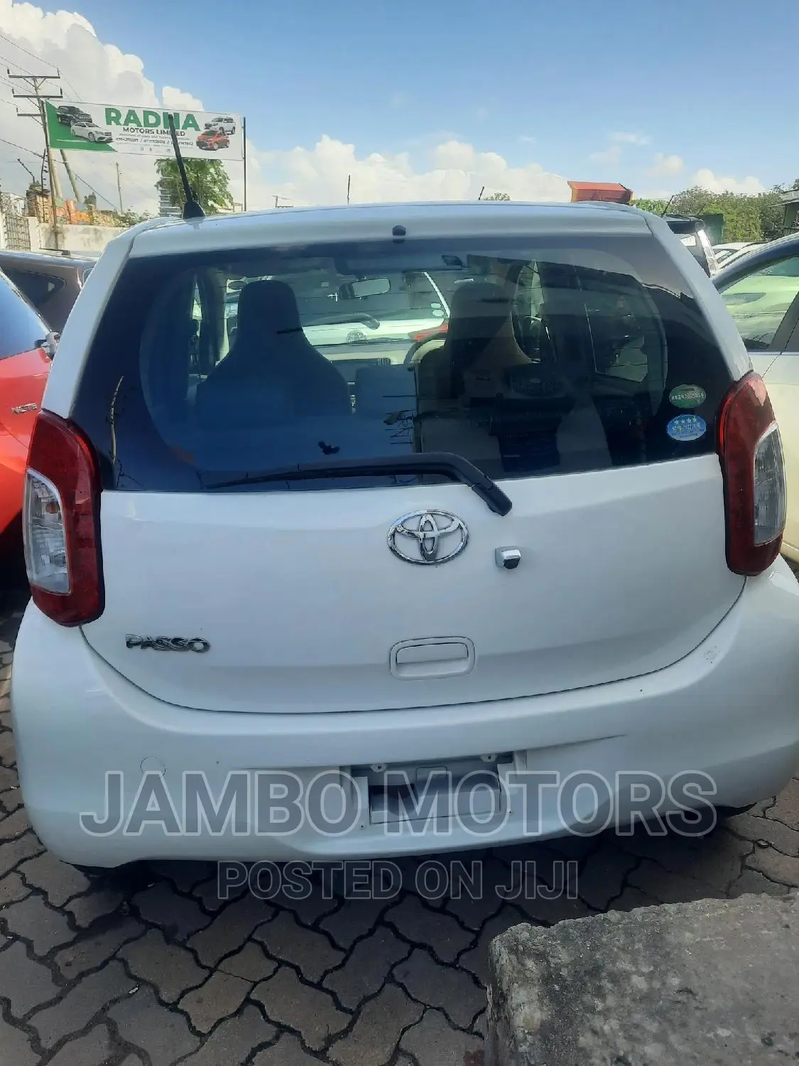 Toyota Passo 1.0 FWD 2015 White