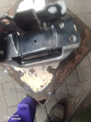 Outlander 2015 Engine Mounting