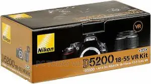 Nikon D5200 24.1 MP CMOS Digital SLR With 18-55mm