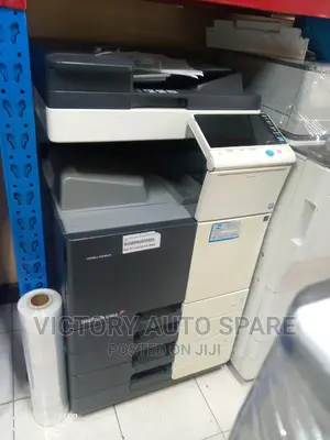 Konica Minolta C284