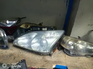 Harrier 240 Xenon Headlight Ex Japan