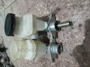 Isuzu Dmax Old Model Brake Master Cylinder