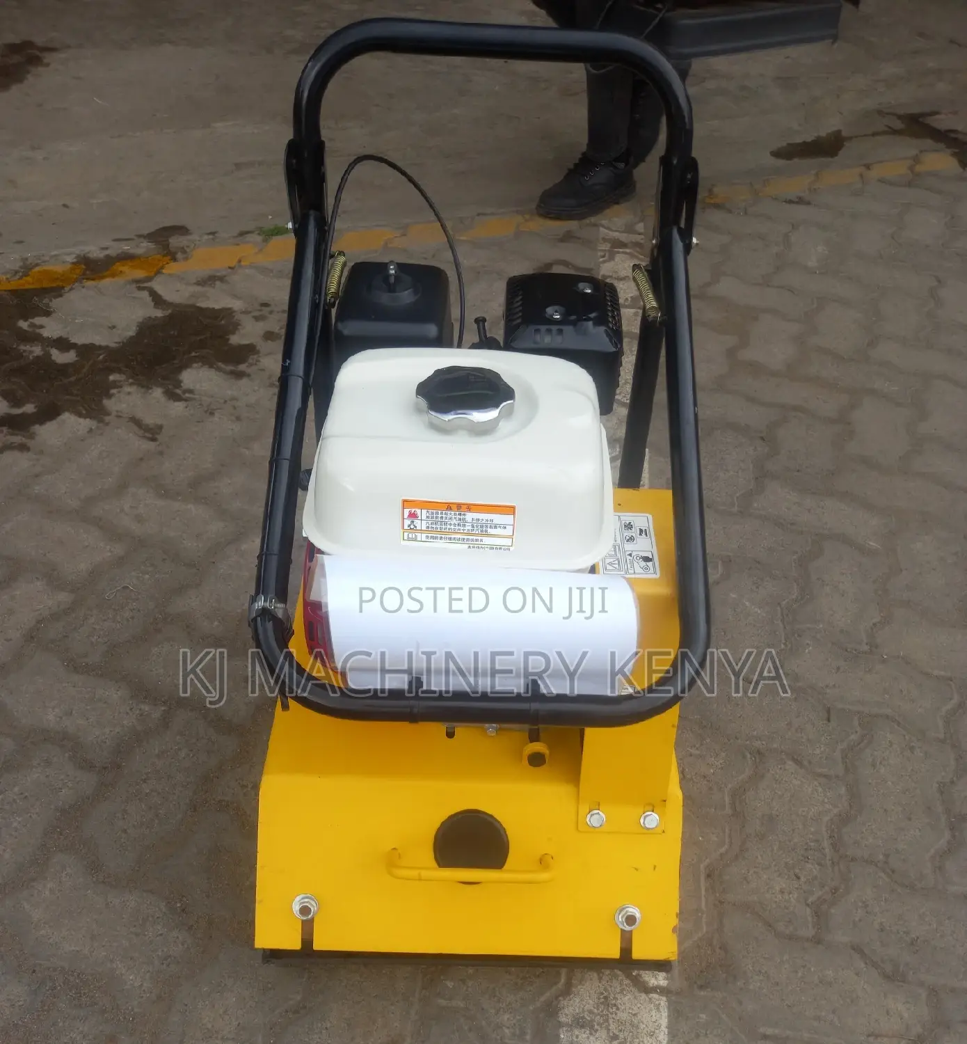 Plate Compactor, Machines