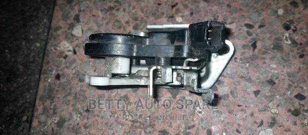 Toyota Passo Boot Handle - thumbnail 2