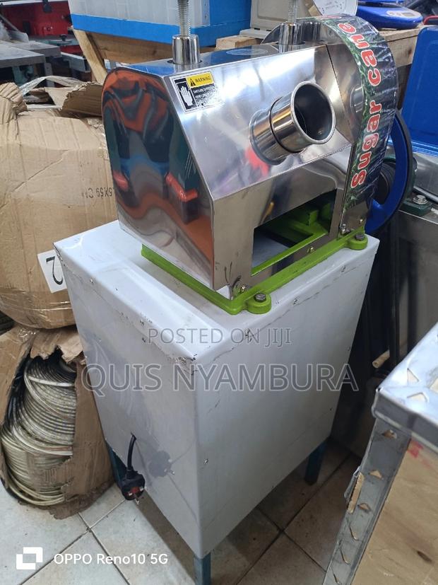 Commercial Sugarcane Machine - main view