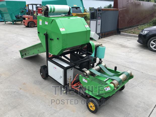 Hay Straw Wheat Straw Corn Straw Baler - thumbnail 2