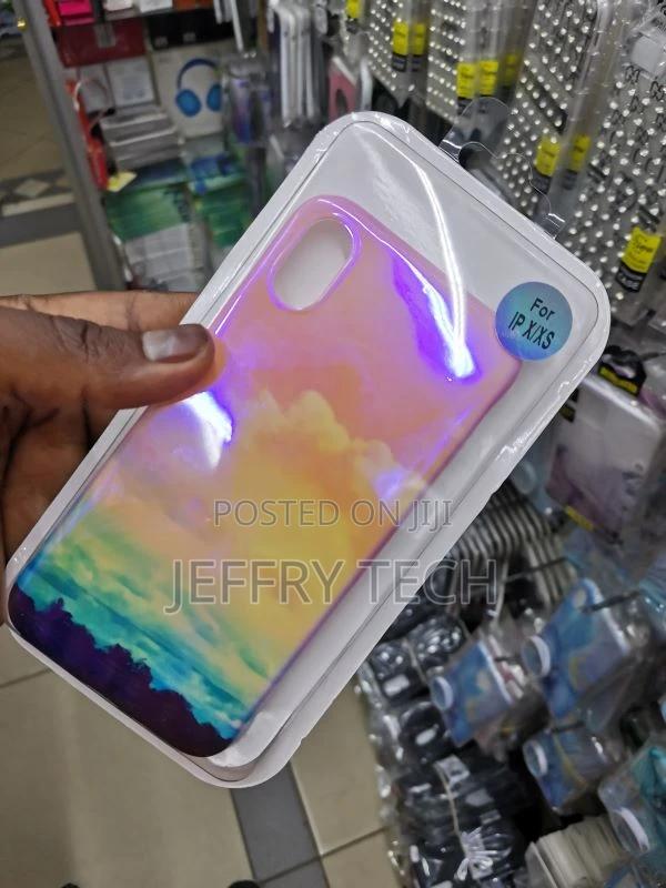New Flame - Rainbow iPhone X / XS Case - thumbnail 2