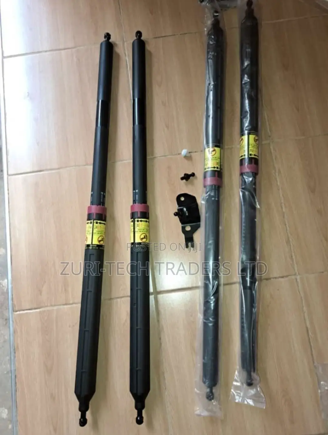 Fj150 Boot Shocks