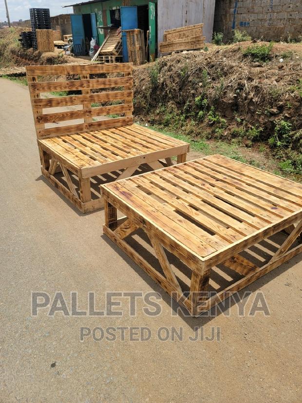 Pallet Bed- 4*6 Detachable and Blazed Pallet Bed. (#Pl61z) - thumbnail 2
