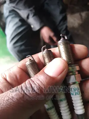 Nissan Note Serena Lafesta Wingroad Murano Tiida Plugs