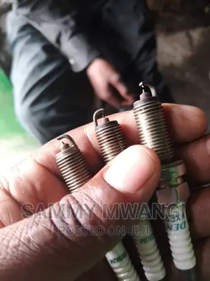 Nissan Note Serena Lafesta Wingroad Murano Tiida Plugs