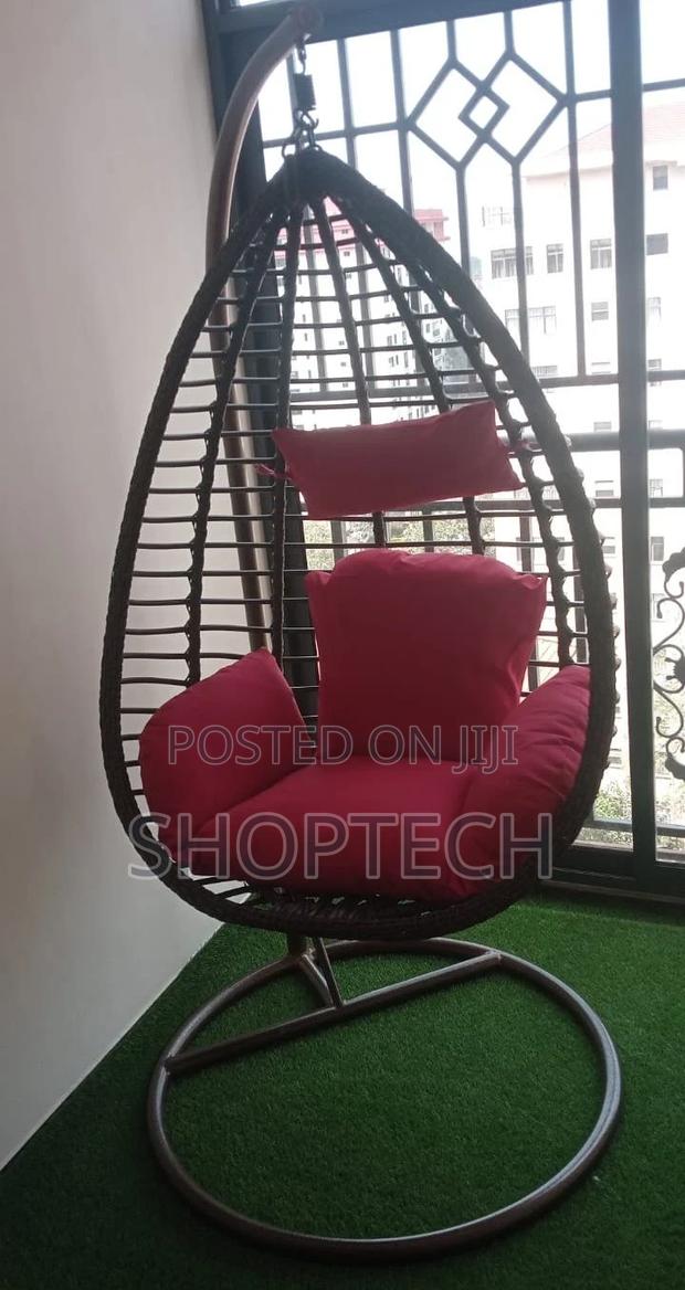 Swing Chair - main view