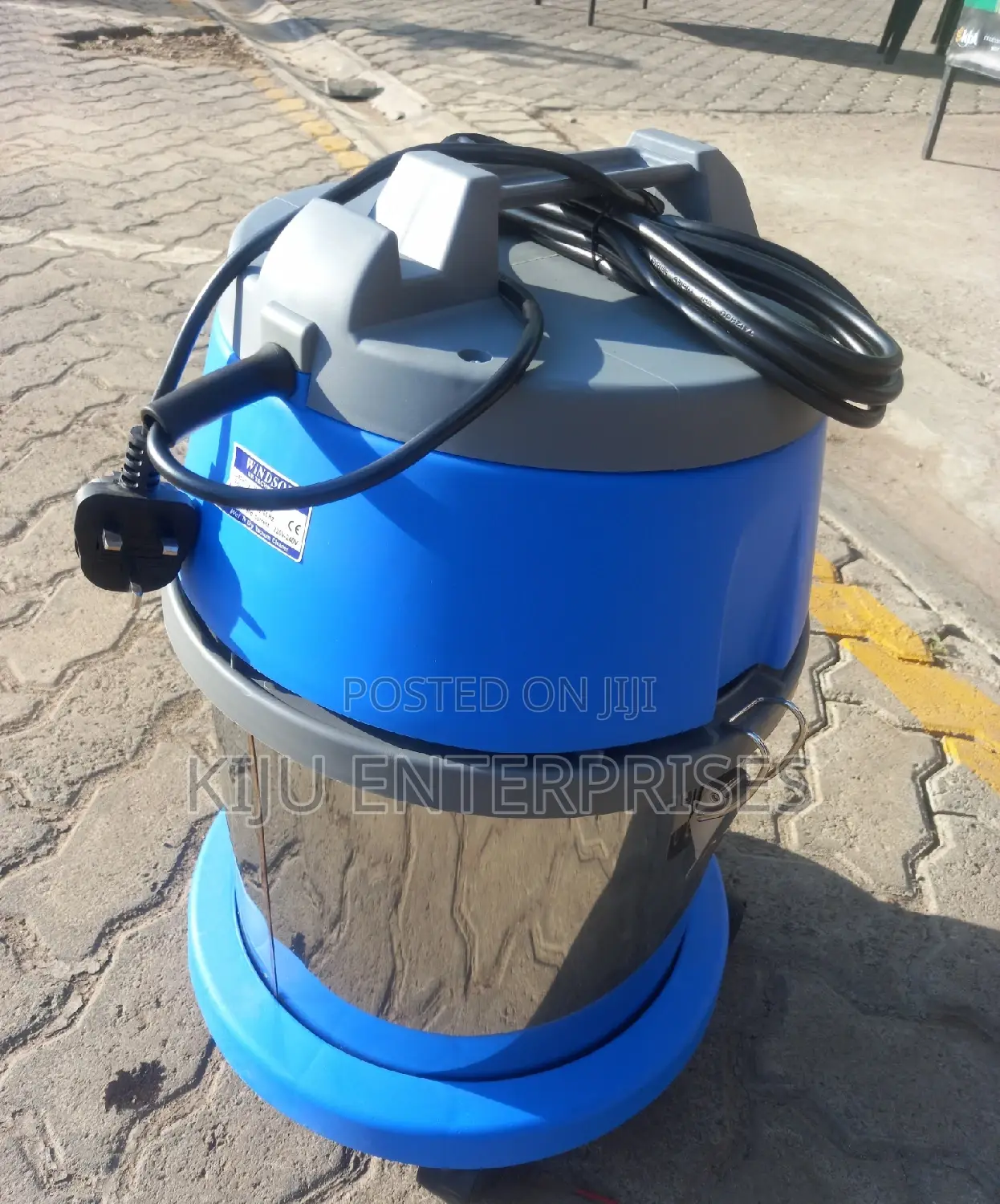 Vaccum Cleaner Aico Machines Available