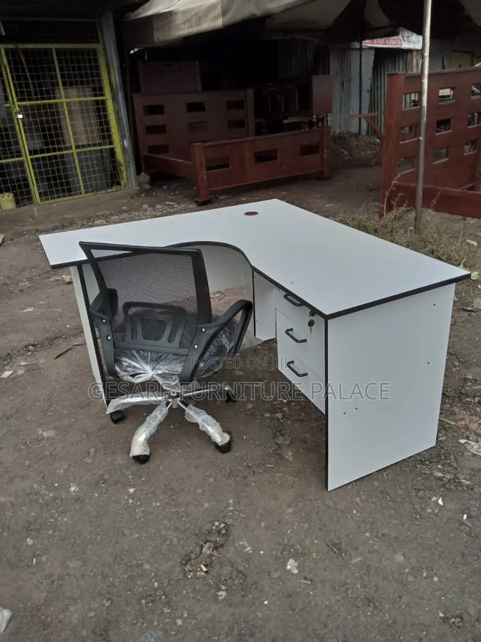 L-Shape Desk With Chair