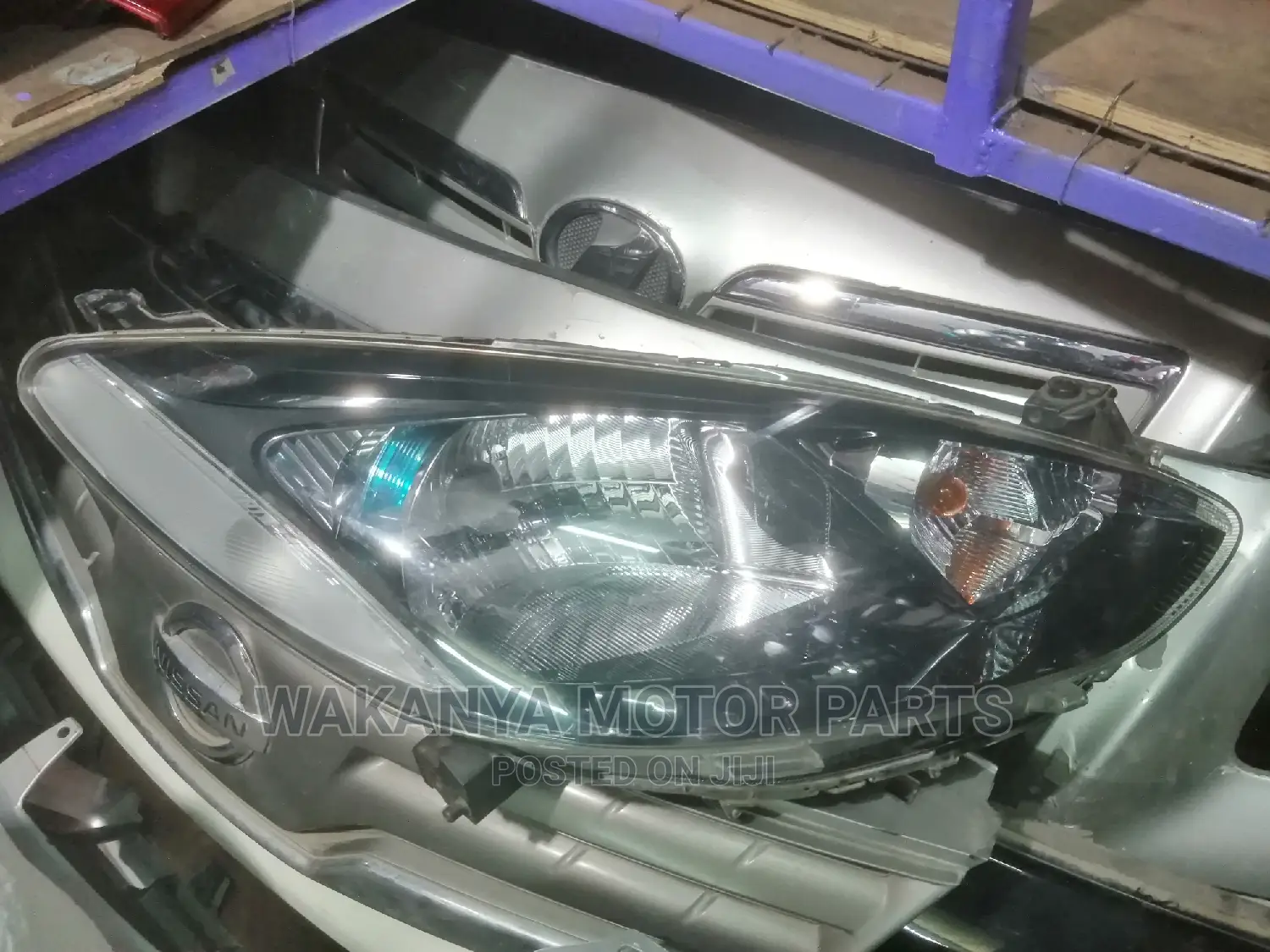 Mazda Demio 2012/2013 Non Zenon Headlight With Blue Ring