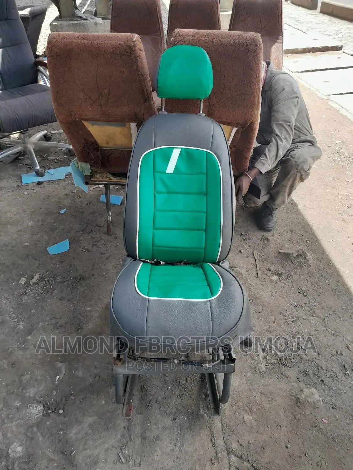 4 Seater for Tour Van