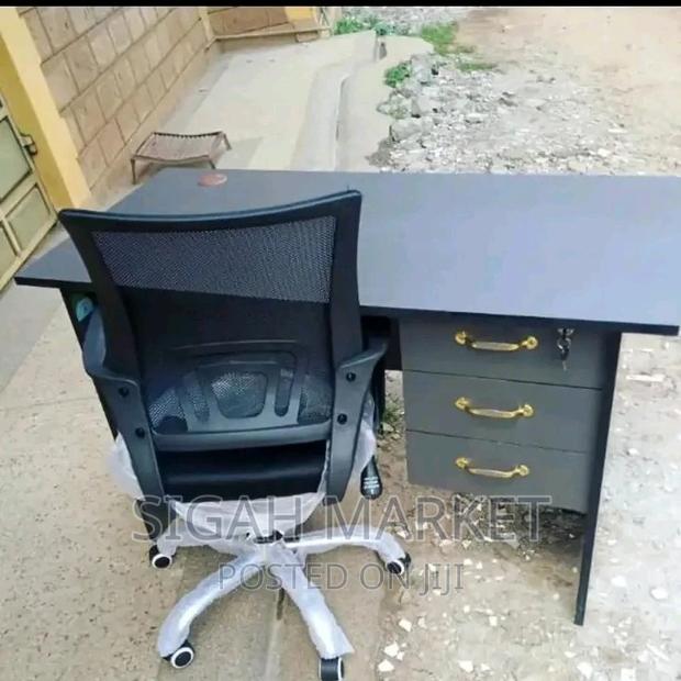 Office Desk - main view