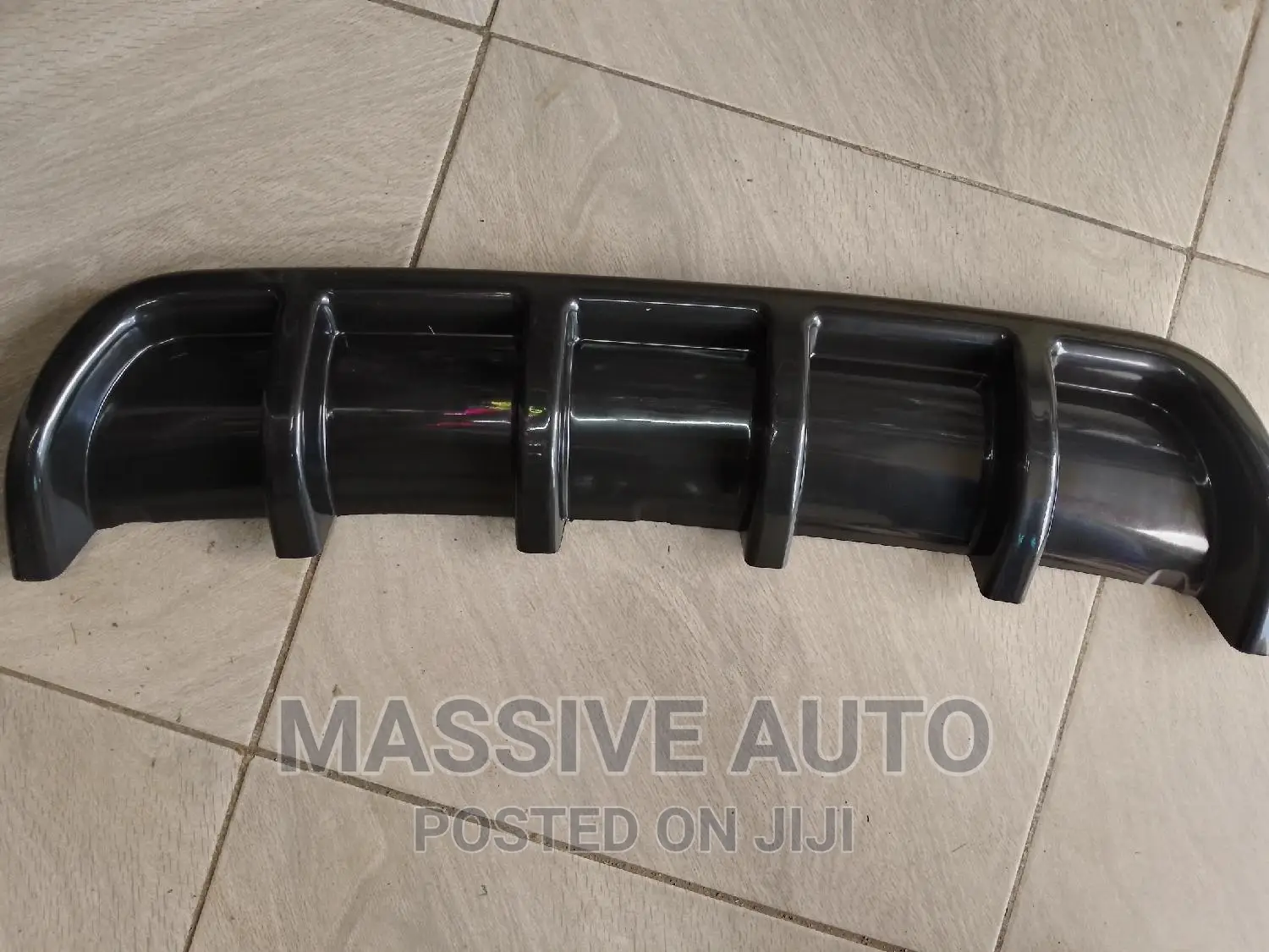 Rear Shark Fin/ Universal Rear Bumper Car Body