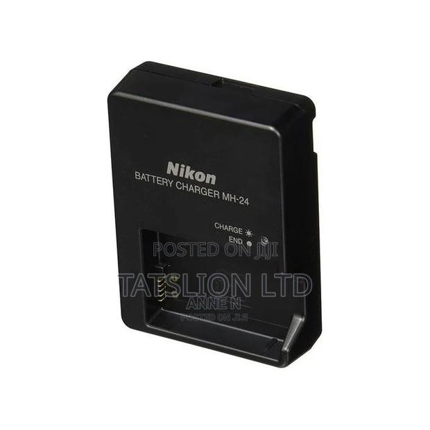 Nikon Mh-24 Nikon Battery Charger