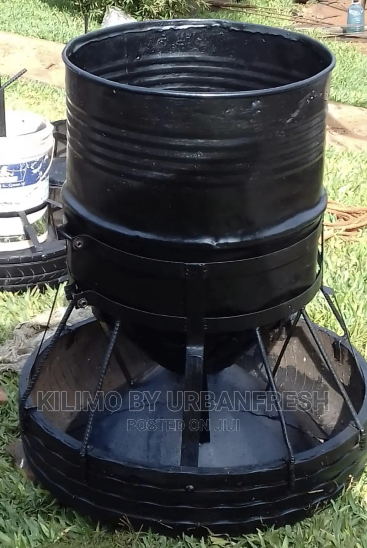Pig Feeders : Affordable 8 12 Feeder Options