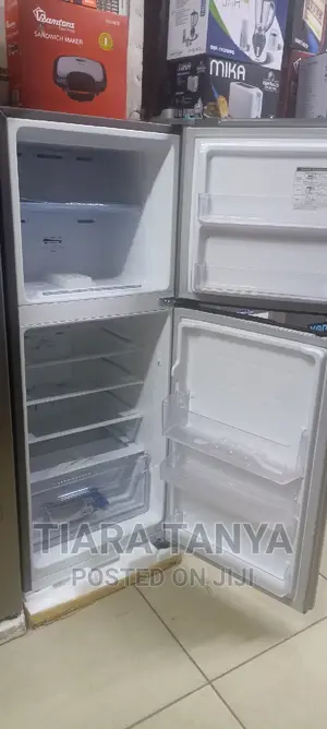 Samsung RT-26HAR2DSA 208L No-Frost Fridge