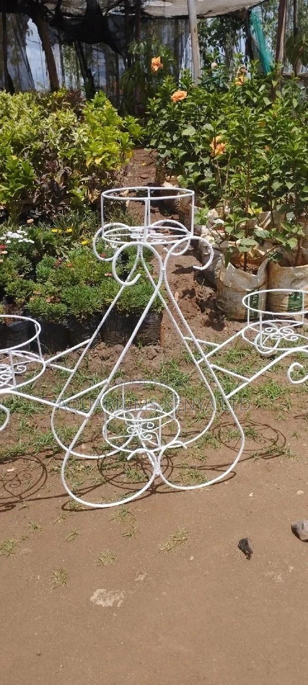 Pot Stand Shaped in Love,Pot Stands - main view