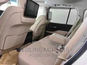 Toyota Land Cruiser 2021 White