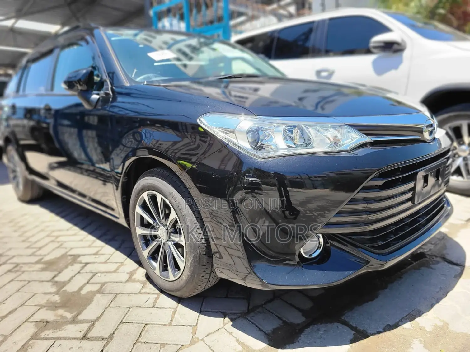 Toyota Corolla Fielder 2017 Black