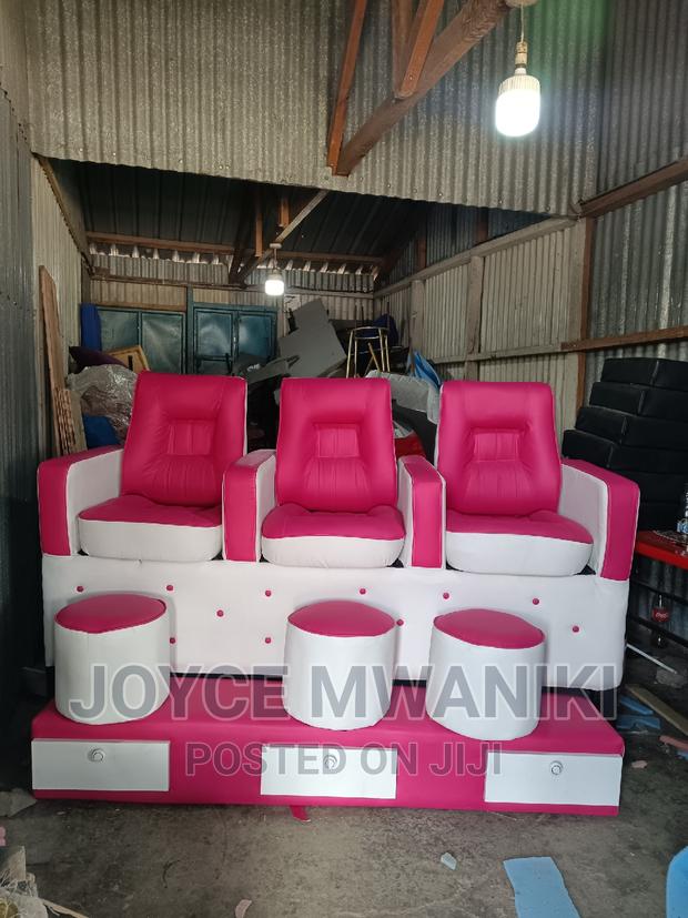 Pedicure Seat Pink and White 3 Seater With Drawers.