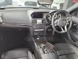 Mercedes-Benz E250 2016 Silver