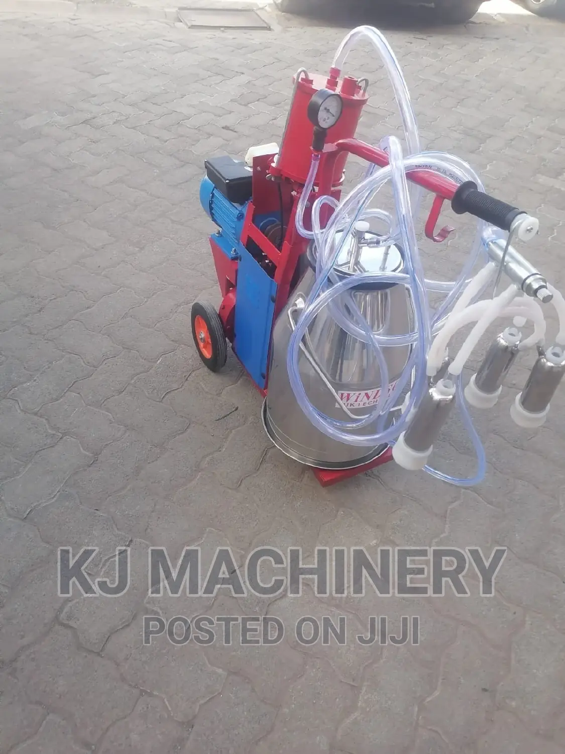 Single Bucket MILKING MACHINE Quality Assured Brand
