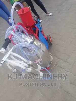 Single Bucket MILKING MACHINE Quality Assured Brand