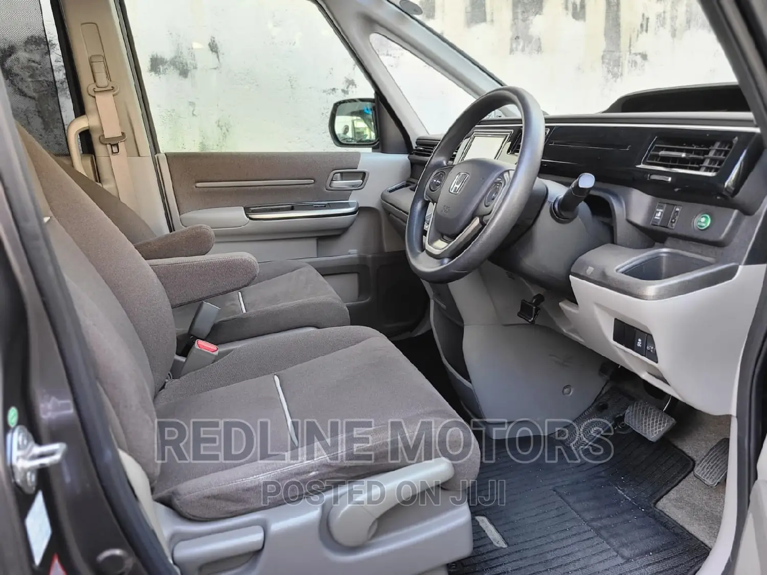 Honda Stepwgn 2016 Gray