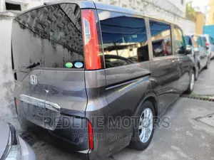 Honda Stepwgn 2016 Gray
