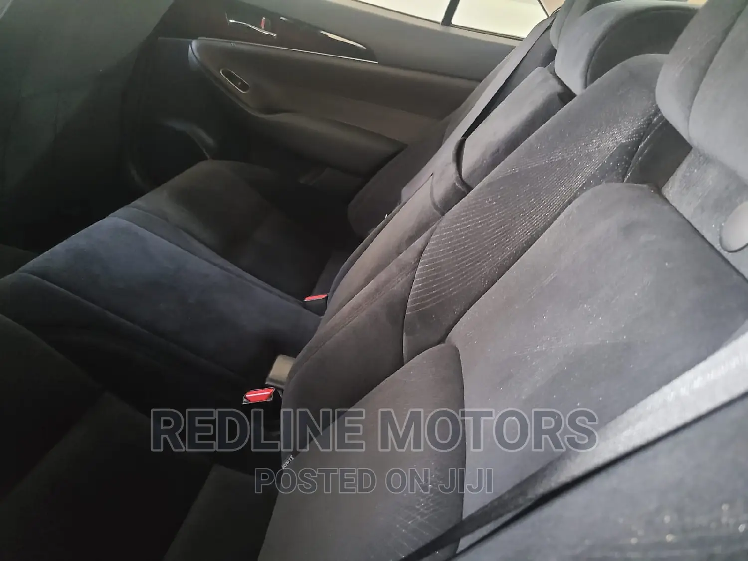 Toyota Crown 2017 Black