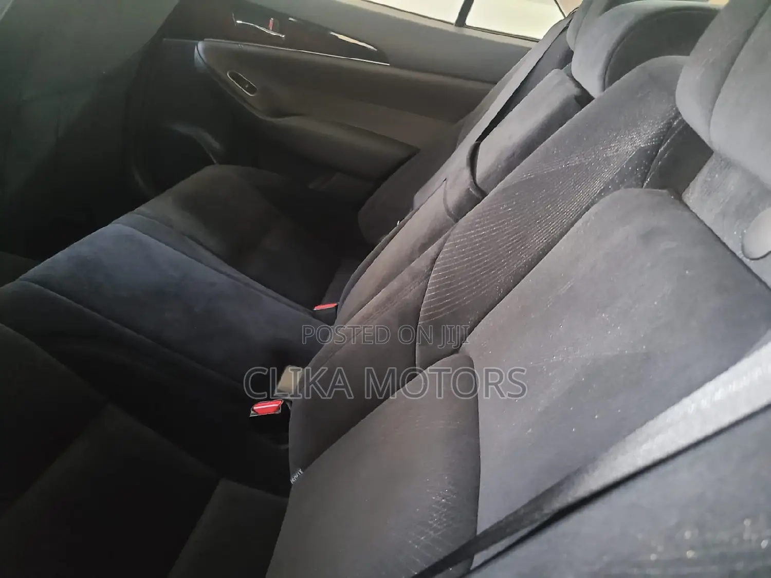 Toyota Crown 2017 Black