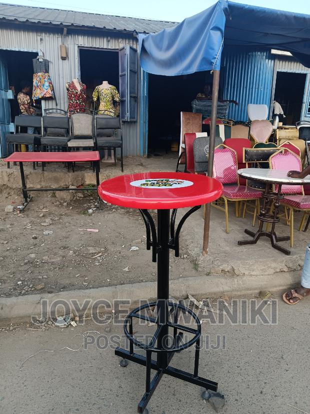 Marble Restaurant High Table With Logo, Red. - thumbnail 5