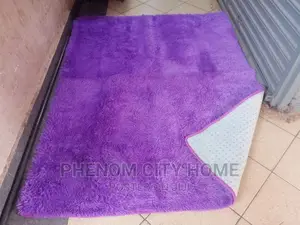 Affpordable Fluffy Carpets Available