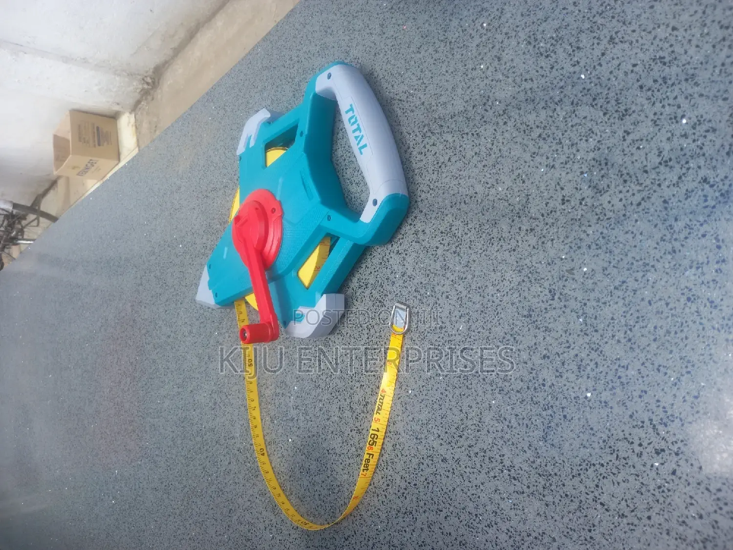Total Fibreglass Machine Tape Measure