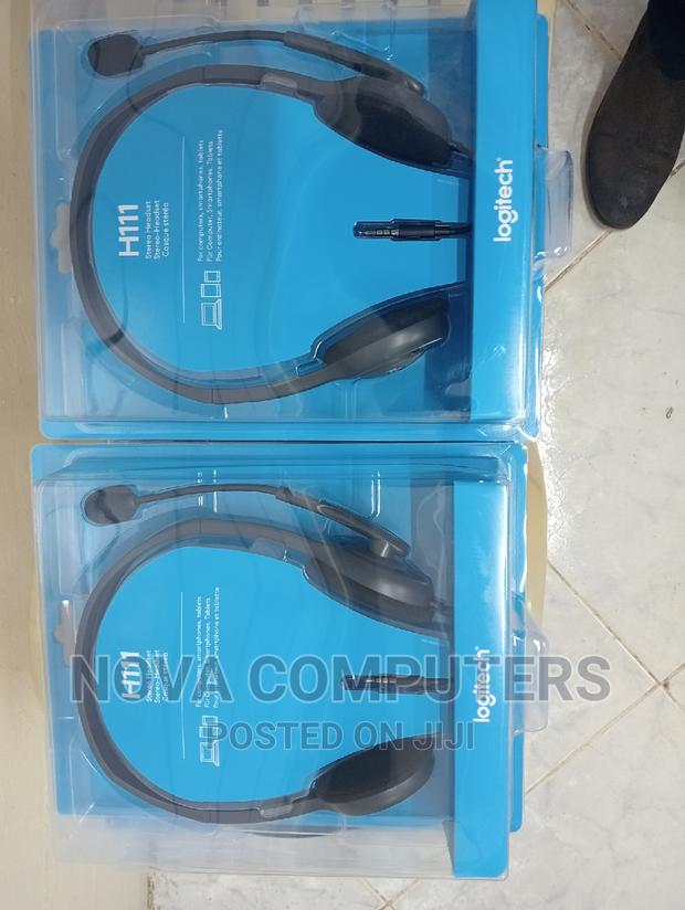 H111 Logitech^^Logitech H111 Headsets - main view