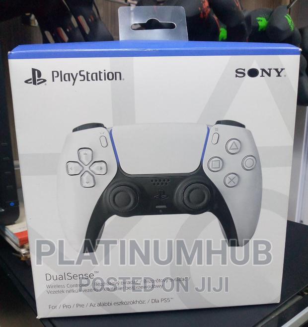 Play Station 5 Pad - main view