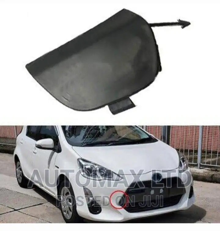 Toyota Prius C / Aqua: Front Bumper Towing Hook Cover