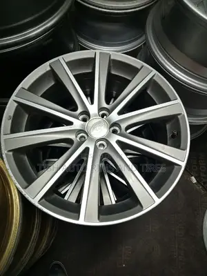 Subaru Legacy, Outback 18 Inch Rims Set Ex Japan