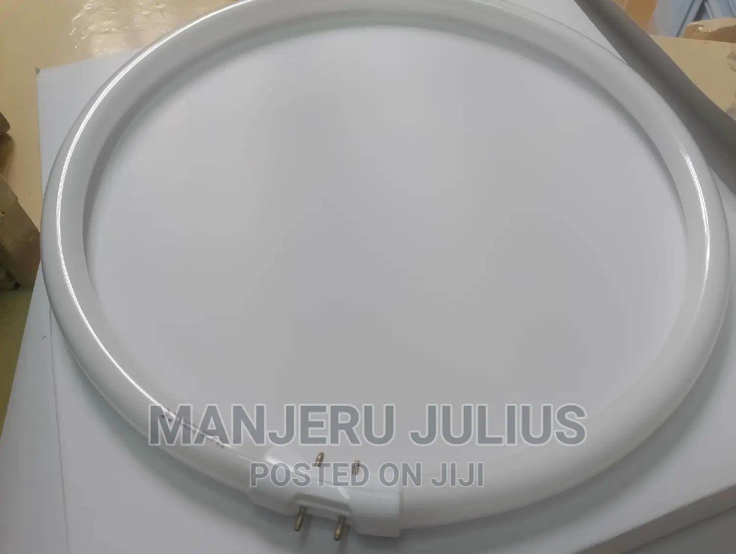 40 Watts Circular Tube